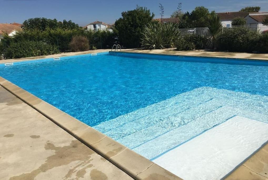 Maison De Vacances En Bord De Mer, Avec Piscine La Faute-sur-Mer Kültér fotó