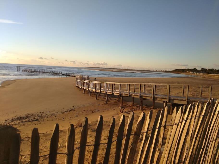 Maison De Vacances En Bord De Mer, Avec Piscine La Faute-sur-Mer Kültér fotó